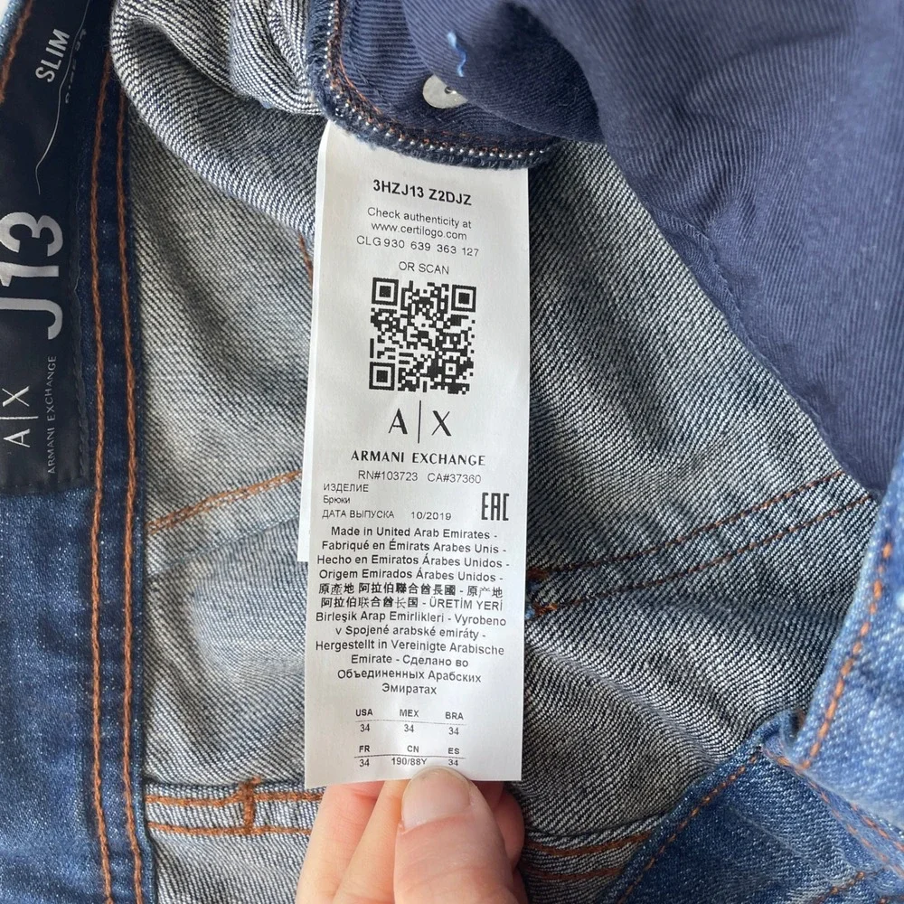 NWT Armani Exchange Mens J13 Slim Distressed Jeans‎ Medium Wash Blue Size 34L